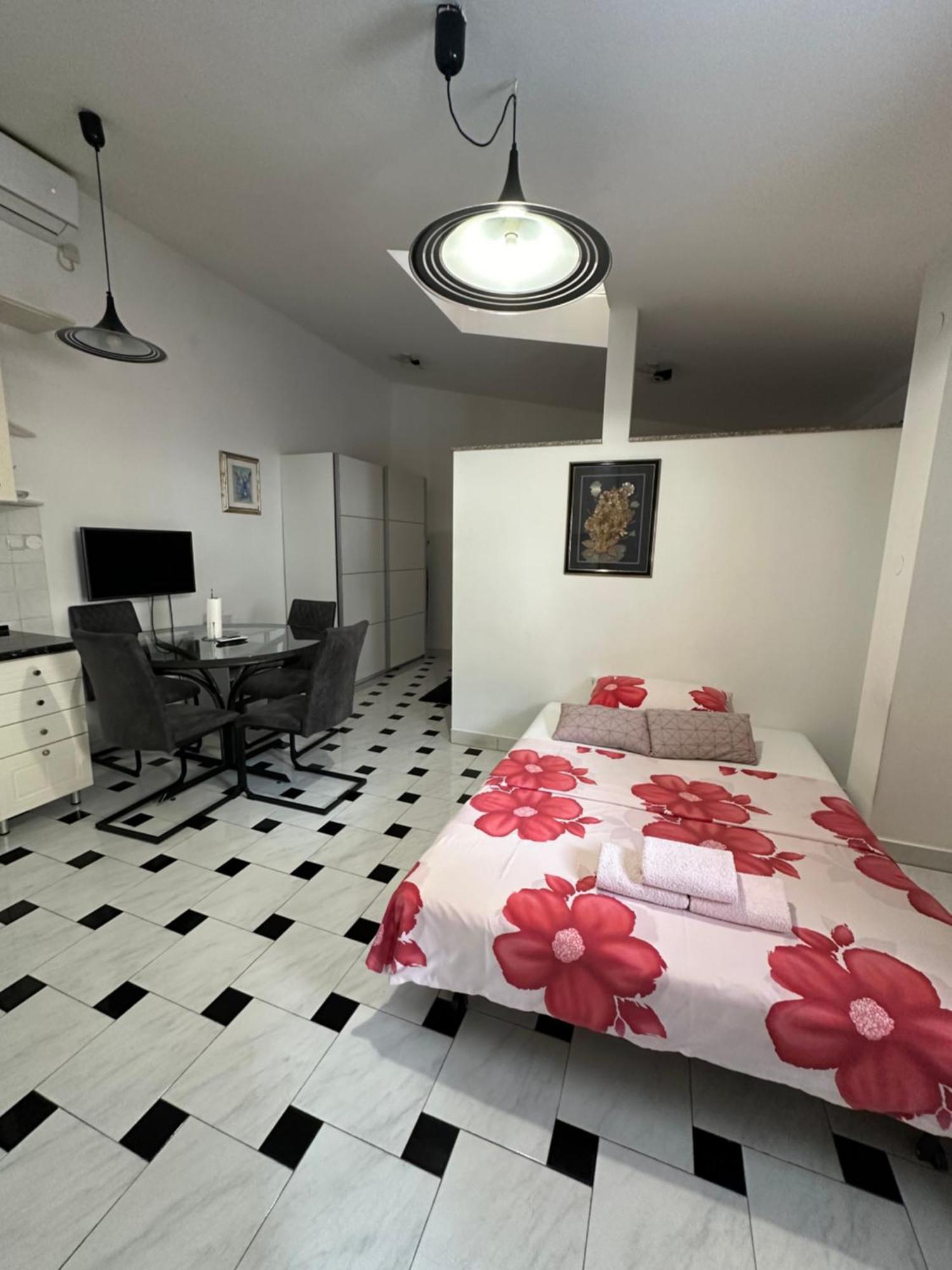 Studio Sakic Apartment Split Luaran gambar